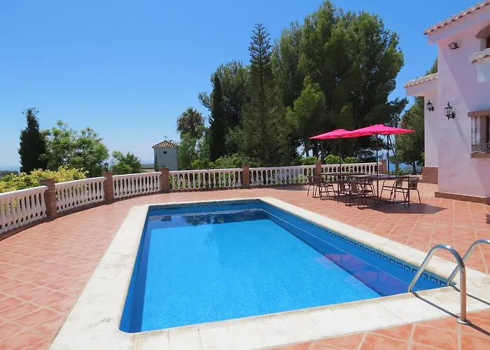 Luxury La Era Villa